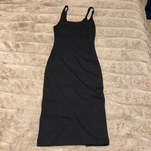 Black bodycon cocktail dress